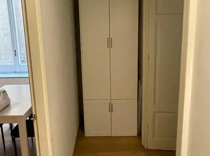 Апартаменты Della Porta Неаполь