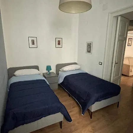 Della Porta Apartman Nápoly